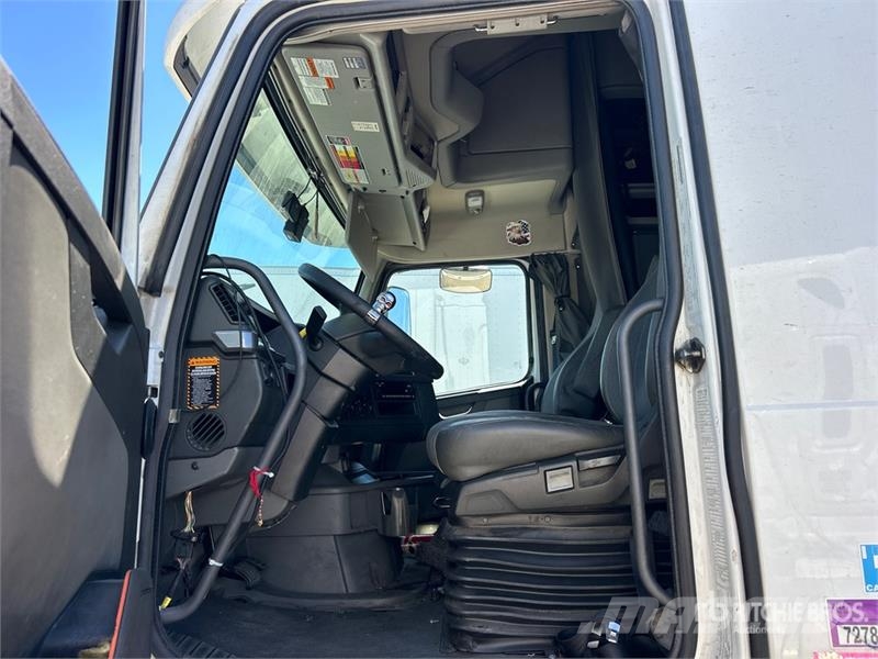 Volvo VNL760 Prime Movers