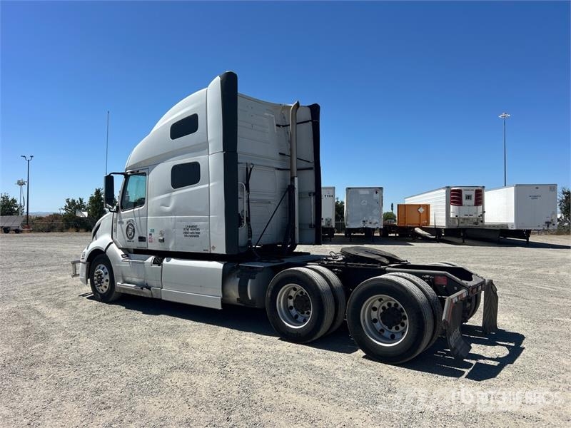 Volvo VNL760 Prime Movers