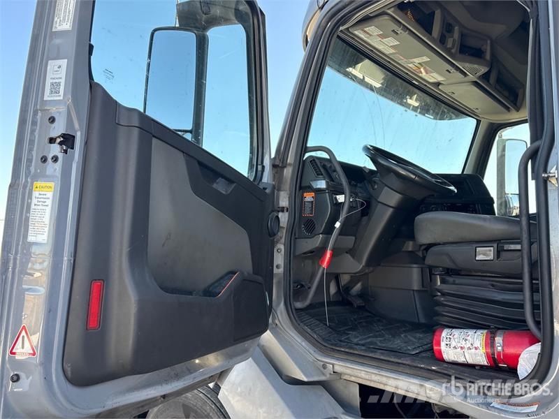 Volvo VNL760 Motrici e Trattori Stradali