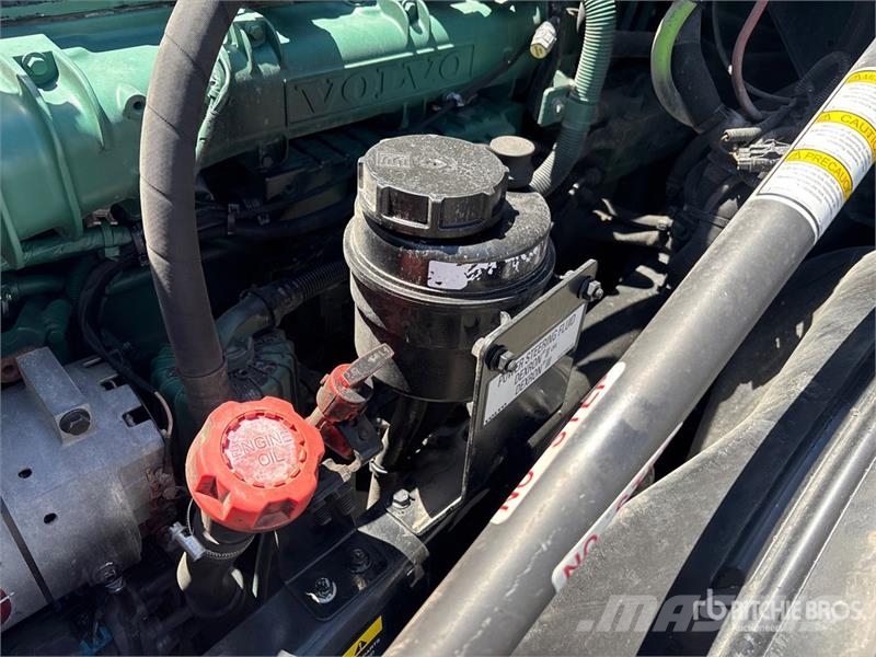 Volvo VNL760 وحدات الجر