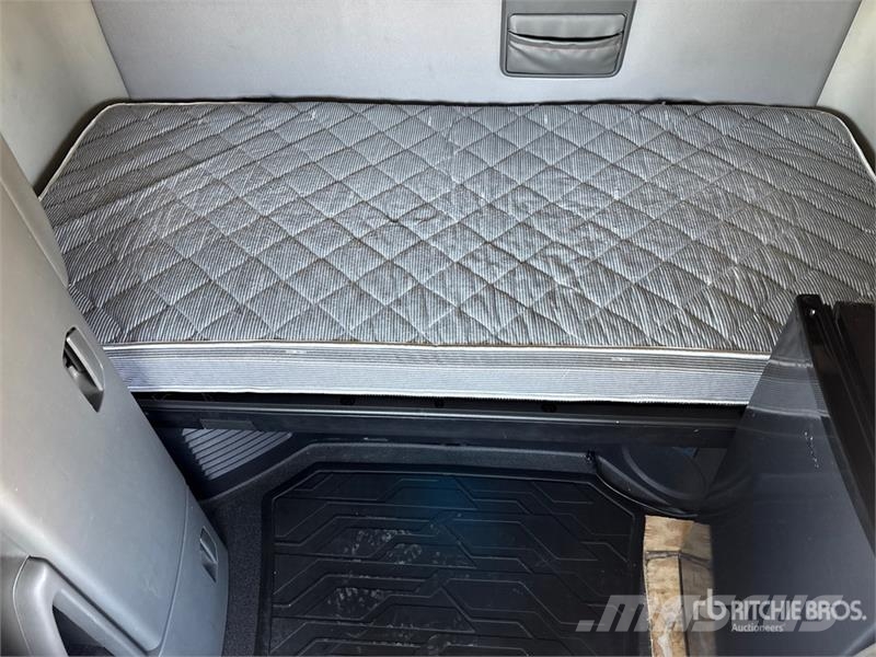 Volvo VNL760 وحدات الجر