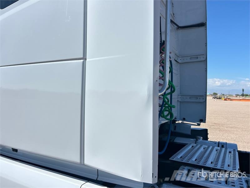 Volvo VNL760 Τράκτορες