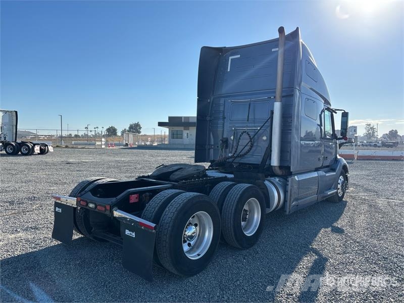 Volvo VNL760 Vilcēji