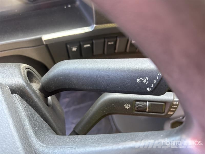 Volvo VNL760 Vetopöytäautot