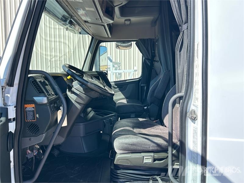 Volvo VNL760 Τράκτορες