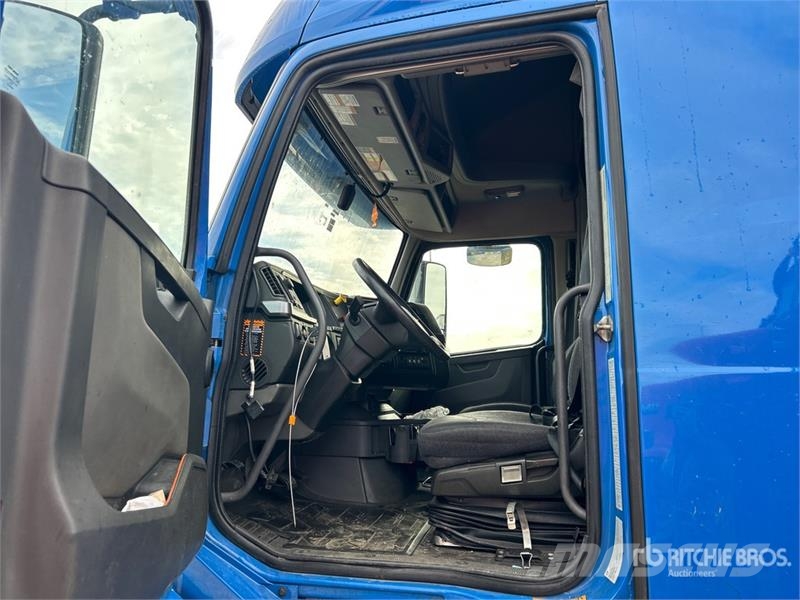 Volvo VNL760 Trekkvogner