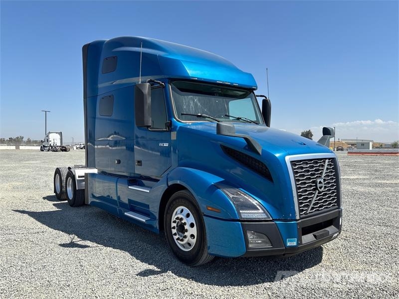 Volvo VNL760 Vetopöytäautot