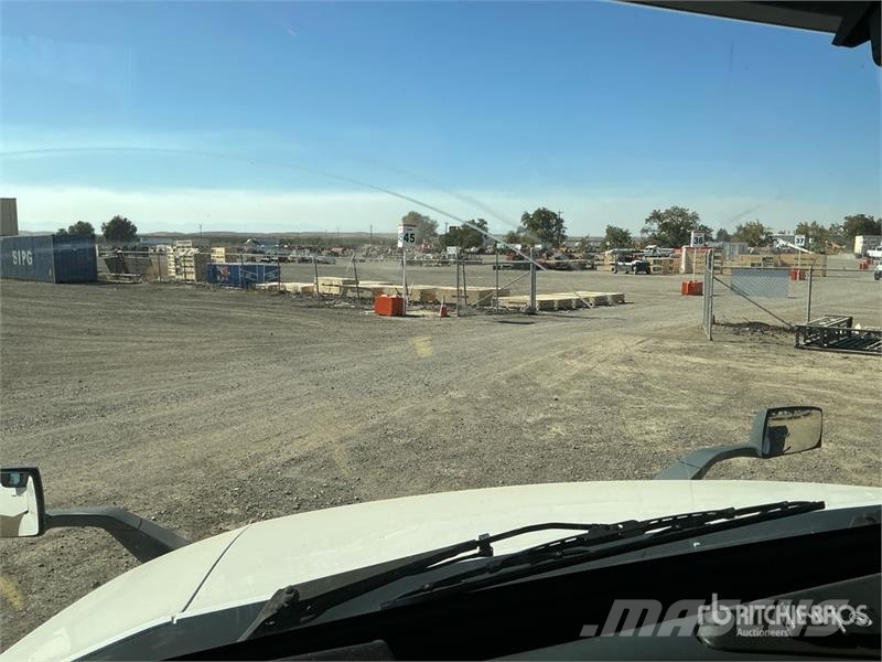 Volvo VNL760 وحدات الجر