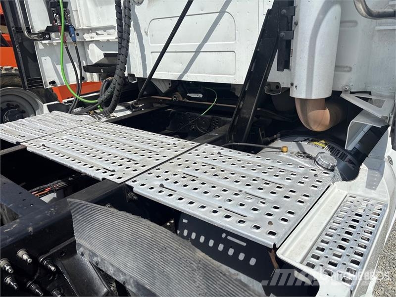 Volvo VNL760 Vlačilci