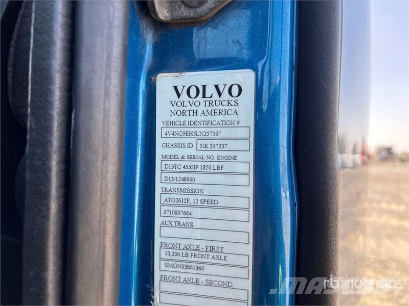 Volvo VNL760 Vetopöytäautot
