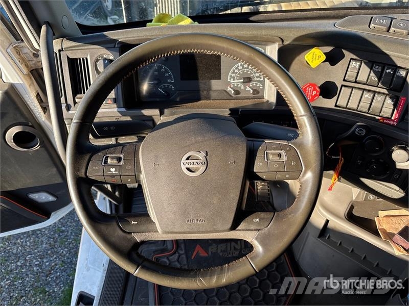 Volvo VNL760 Vilcēji