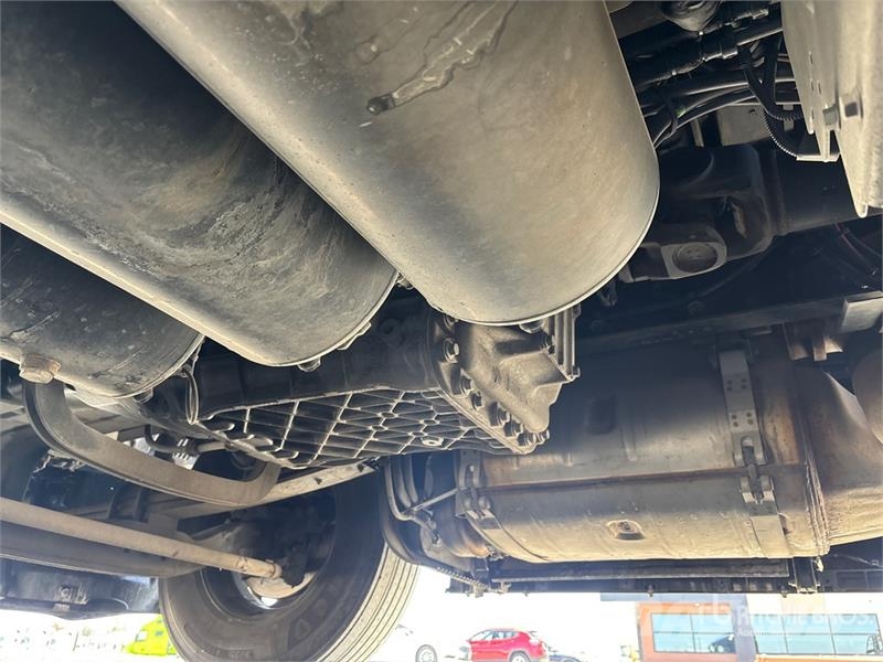 Volvo VNL760 وحدات الجر