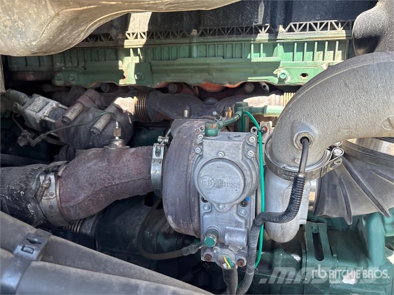 Volvo VNL760 وحدات الجر