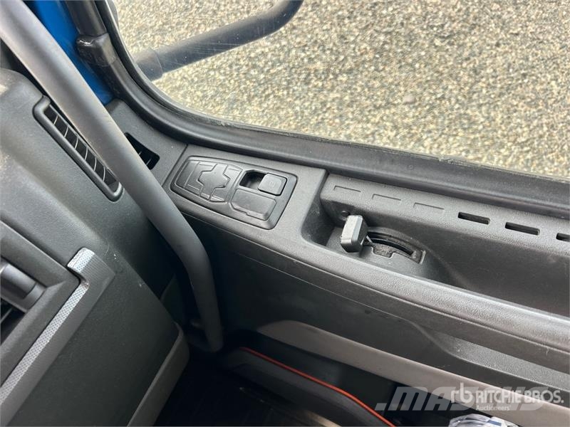 Volvo VNL760 Trekkvogner