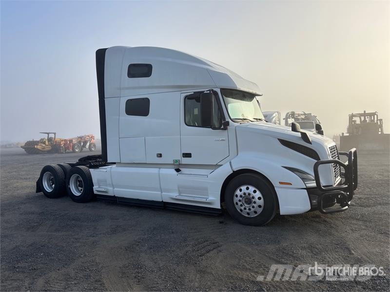 Volvo VNL760 وحدات الجر