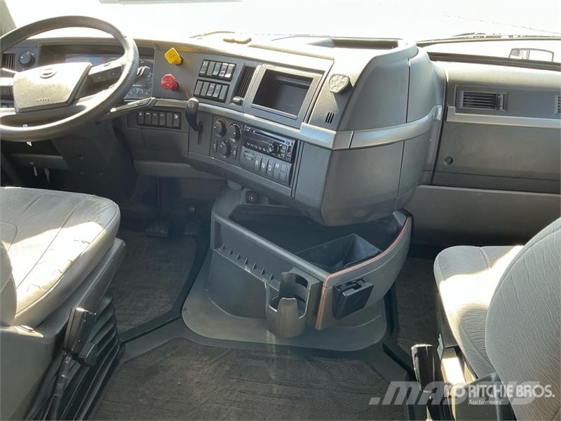 Volvo VNL760 Vlačilci
