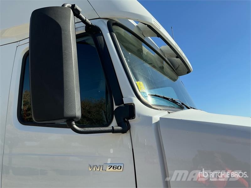 Volvo VNL760 وحدات الجر