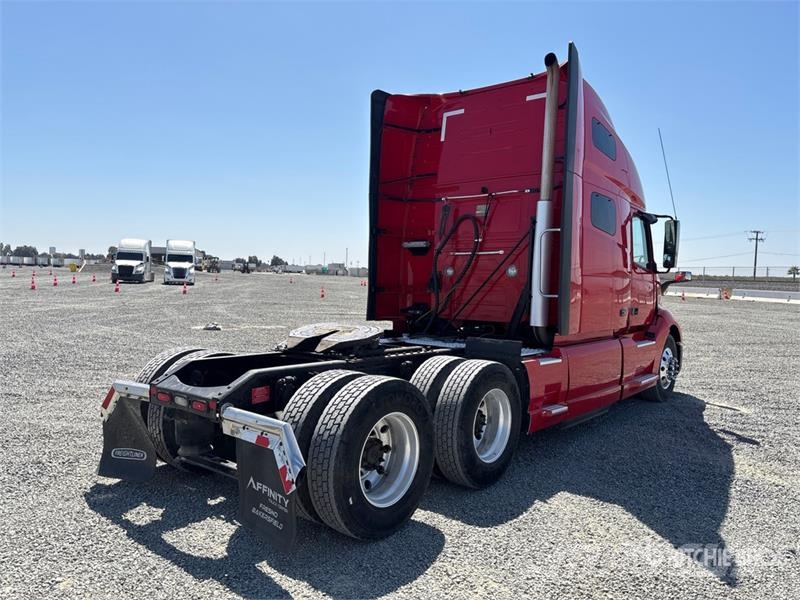 Volvo VNL760 Sattelzugmaschinen