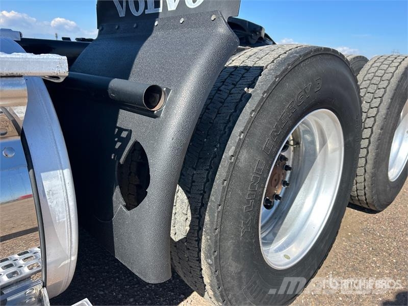 Volvo VNL760 Τράκτορες