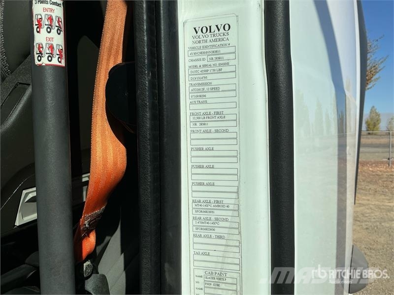 Volvo VNL760 وحدات الجر