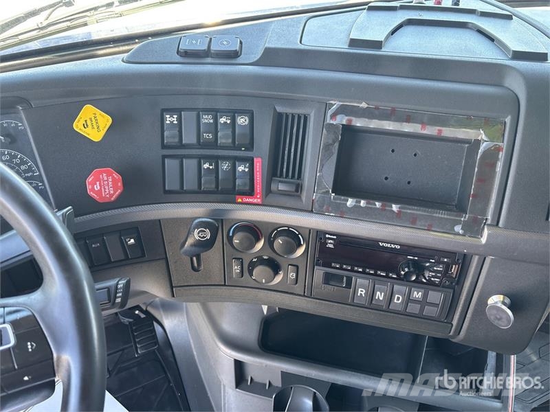 Volvo VNL760 وحدات الجر