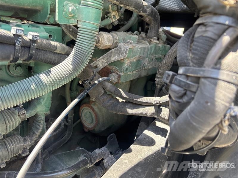 Volvo VNL760 وحدات الجر