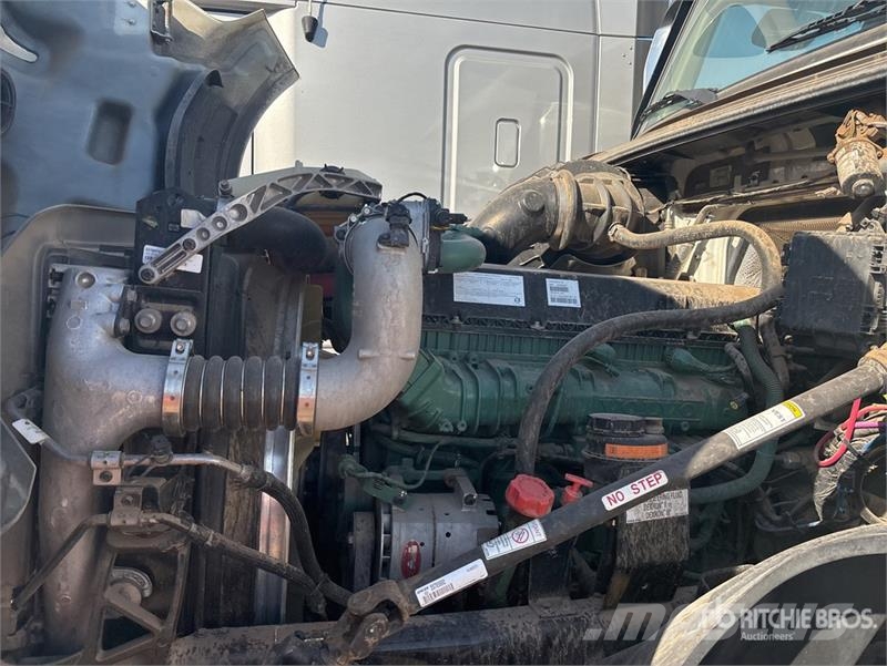 Volvo VNL760 Sattelzugmaschinen