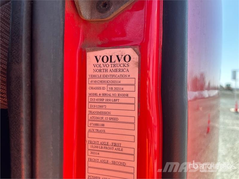 Volvo VNL760 Sattelzugmaschinen