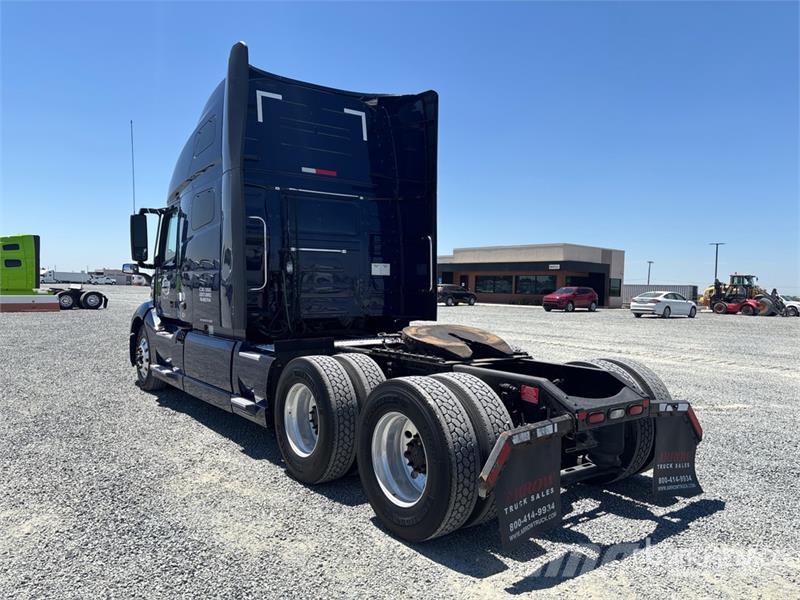 Volvo VNL760 وحدات الجر