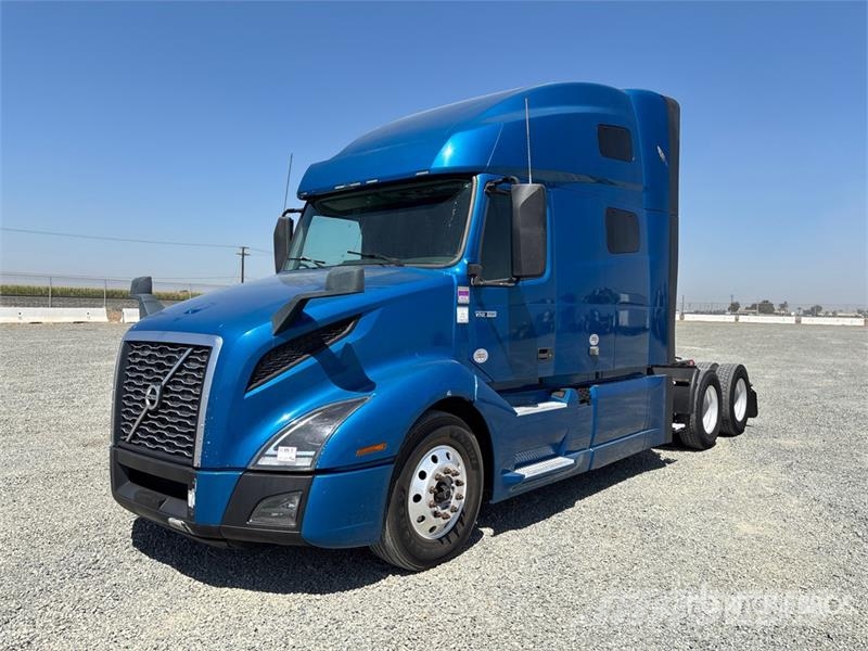Volvo VNL760 Vetopöytäautot