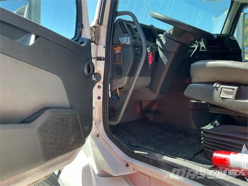 Volvo VNL760 Vlačilci