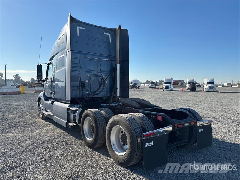 Volvo VNL760 Vilcēji