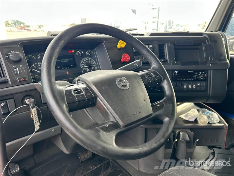 Volvo VNL760 Trekkvogner