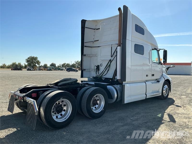 Volvo VNL760 Vlačilci