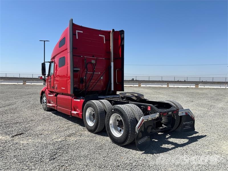 Volvo VNL760 Sattelzugmaschinen