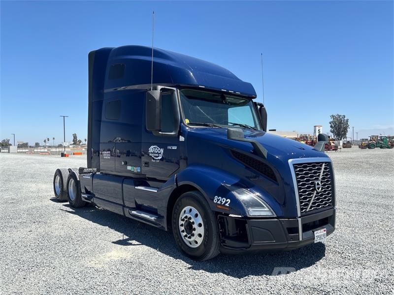 Volvo VNL760 وحدات الجر