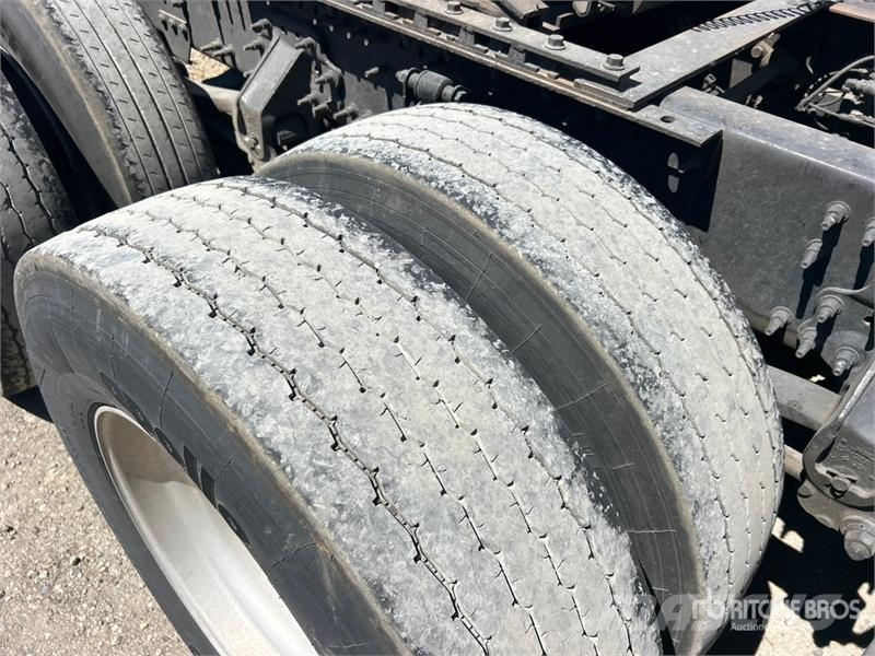 Volvo VNL760 Tahače