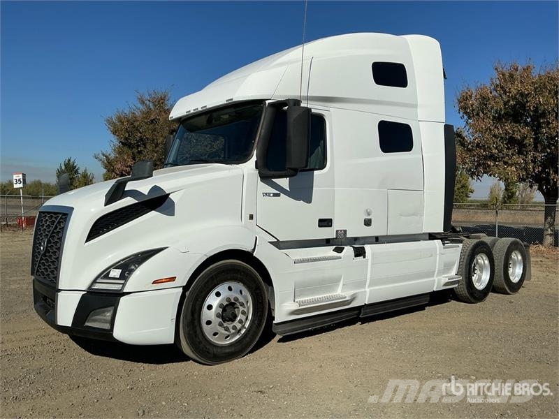 Volvo VNL760 وحدات الجر
