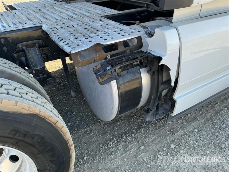 Volvo VNL760 وحدات الجر