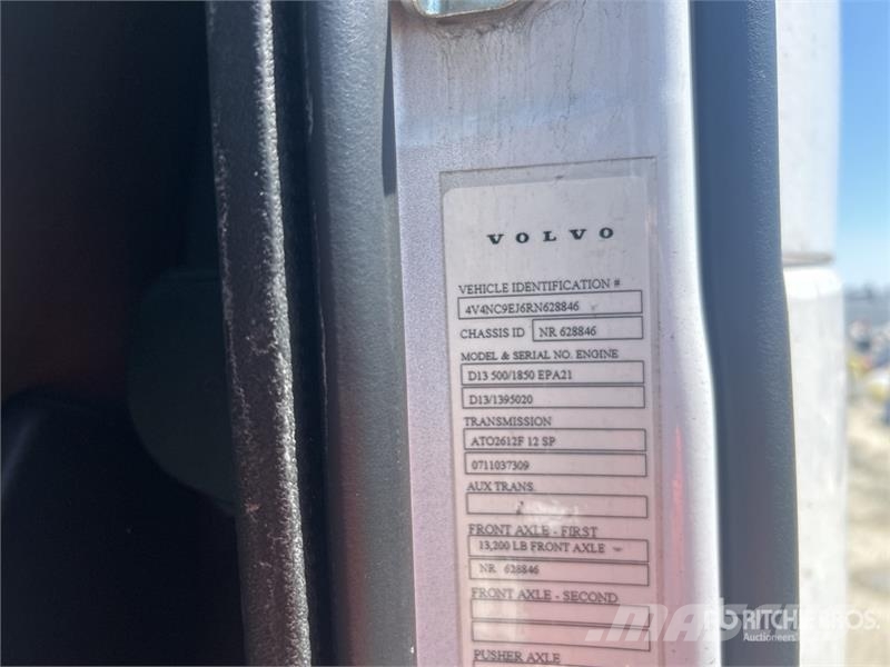Volvo VNL860 Dragbilar