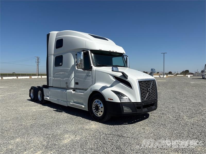 Volvo VNL860 Vlačilci
