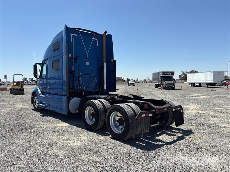 Volvo VNL860 Dragbilar