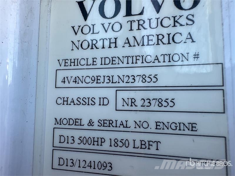 Volvo VNL860 Vlačilci