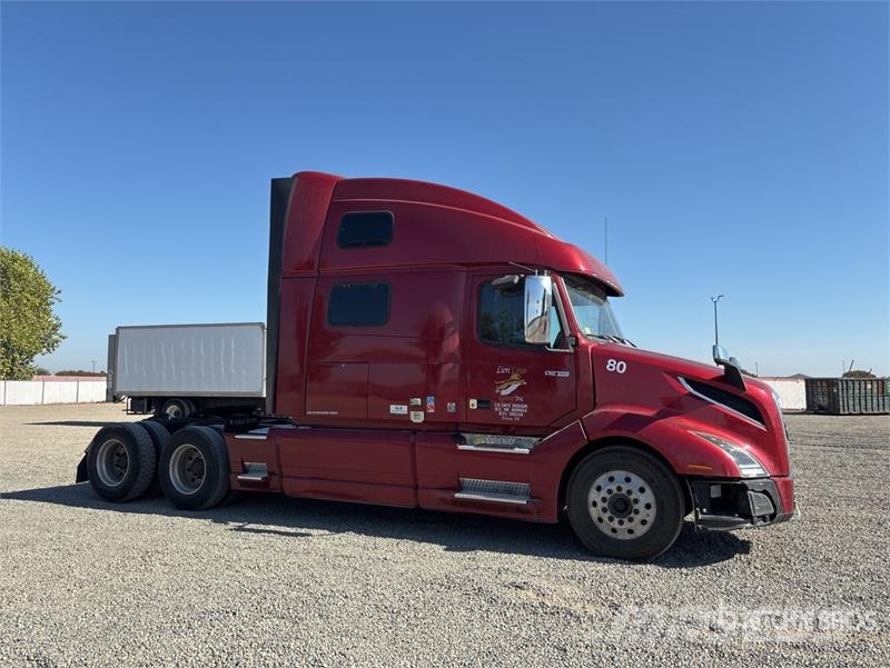 Volvo VNL860 Prime Movers