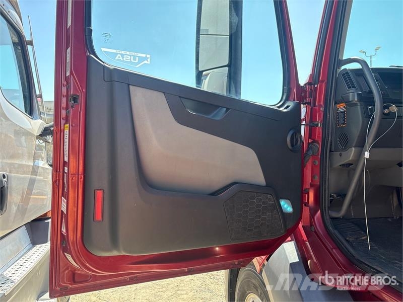 Volvo VNL860 Vilcēji