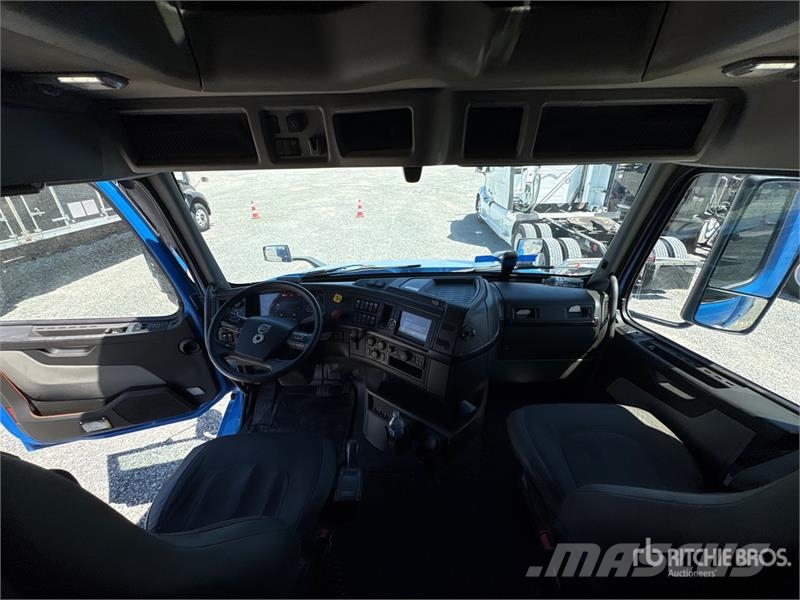 Volvo VNL860 Dragbilar