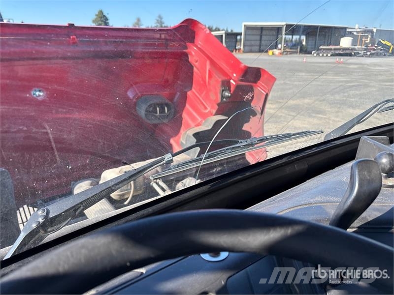 Volvo VNM وحدات الجر