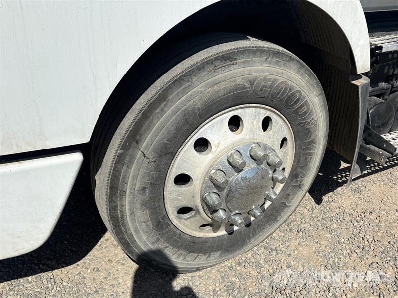 Volvo VNM Vlačilci