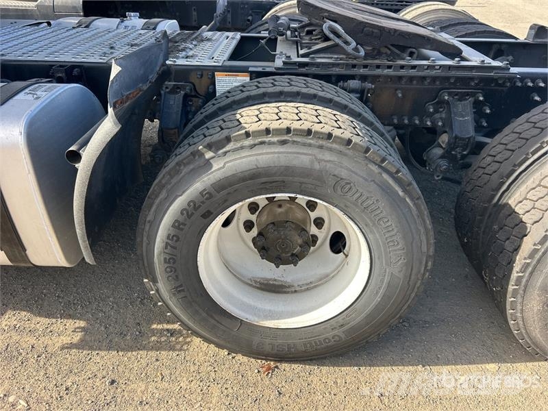 Volvo VNM Tahače