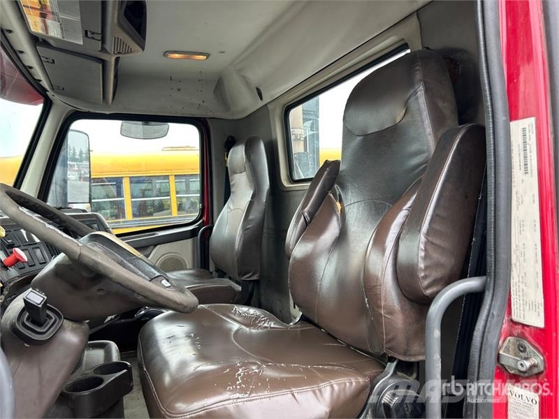 Volvo VNM Vilcēji